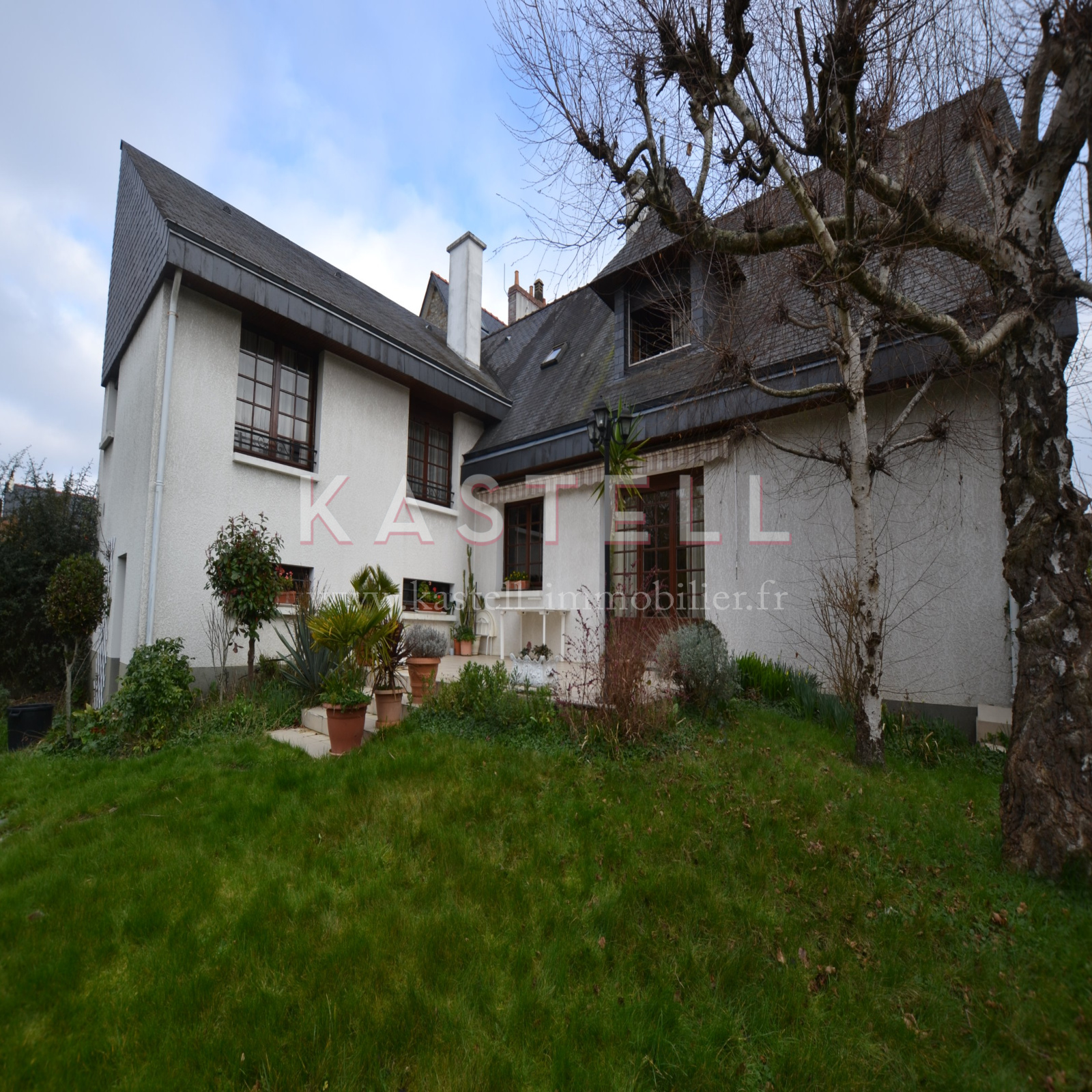 vente Maison de 175m2 au coeur du quartier Sainte Thérèse